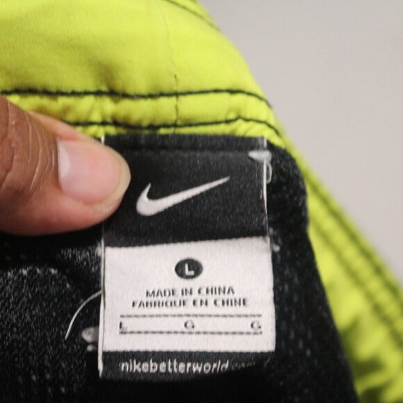 Nike Men Black Board Shorts Active Casual Beach Summer Size Large - Picture 8 of 10